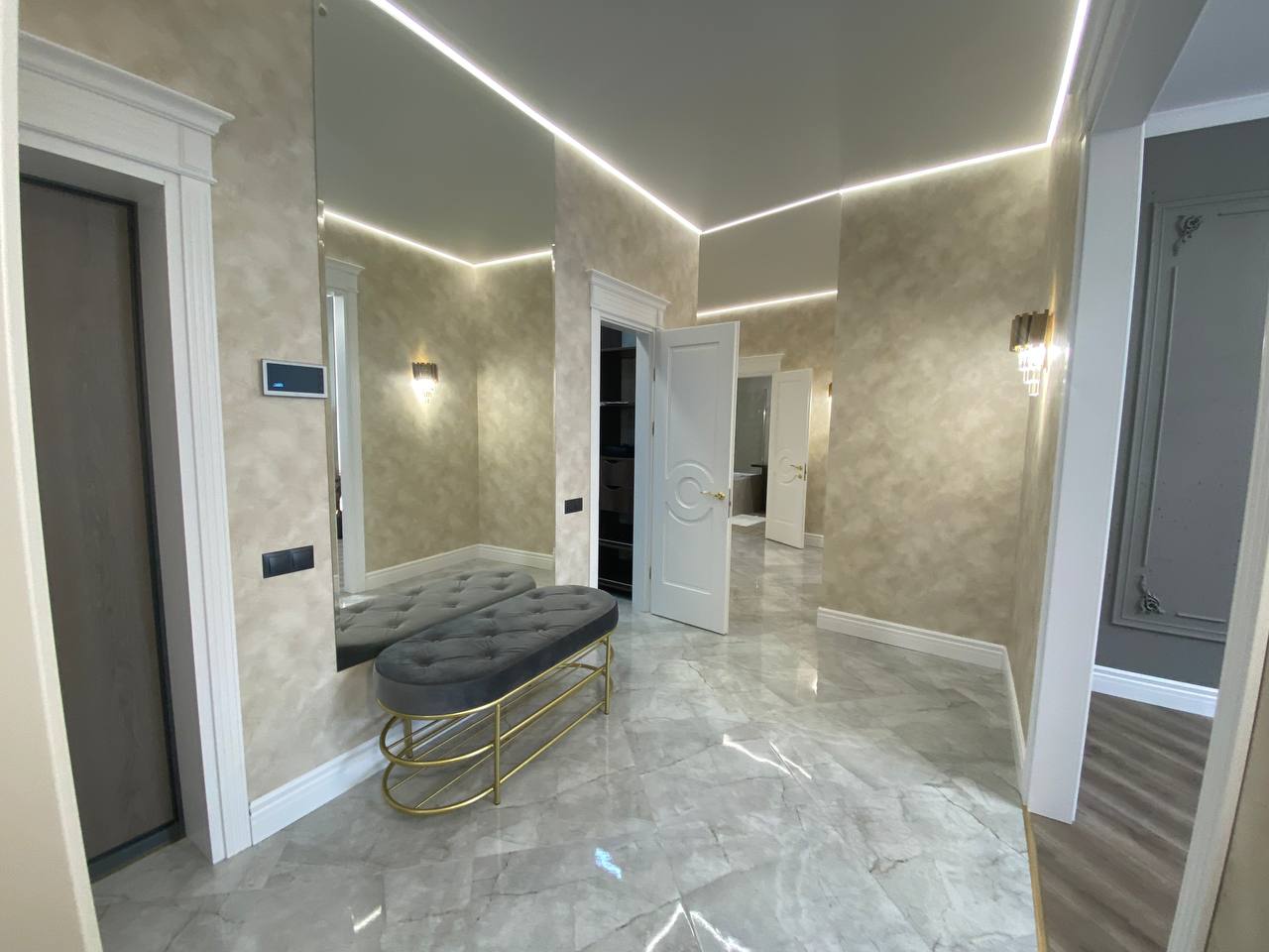 3-к. квартира з дизайнерським ремонтом в ЖК “Кардинал”, за вул. Василя ...